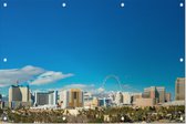 De uitgestrekte city skyline van Las Vegas in Nevada - Foto op Tuinposter - 225 x 150 cm