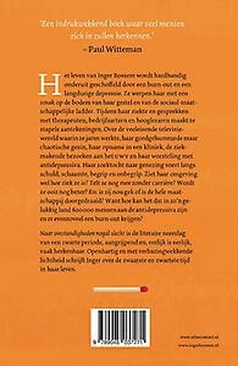Boekcover van 'Naar omstandigheden nogal slecht'. De achtergrond is oranje met witte tekst. In het midden staat een brandende lucifer en de titel in grote letters.