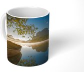 Mok - Oude Aziatische boot in Thailand - 350 ML - Beker