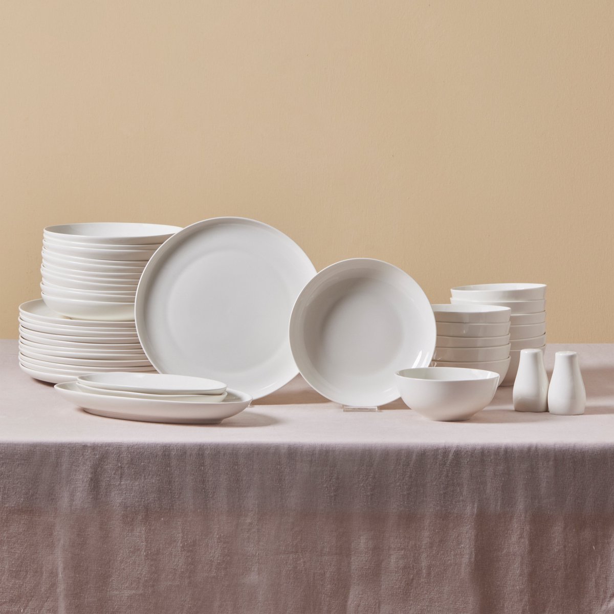 Karaca Allure 41-Pièce Service de Table pour 12, Nouvelle Génération, Os, Blanc
