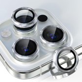 Casemania Camera Lens Glas Geschikt voor Apple iPhone 15 Pro Max - Gehard Glas Camera Protector - Zilver