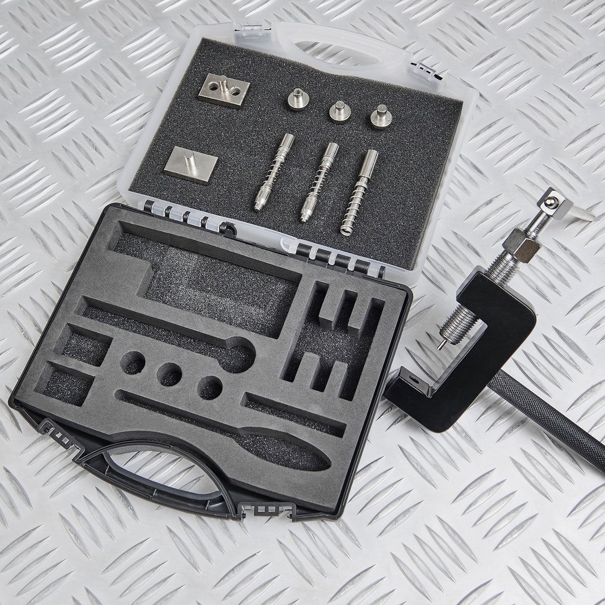Datona® Breek- en Klink Set voor Motorketting - Universele Kettingbreker - Kettingpons - Gereedschapset 12-delig in Opbergkoffer