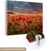 MuchoWow® Glasschilderij 40x30 cm - Schilderij acrylglas - Zonsondergang - Klaprozen - Rood - Bloemen - Veld - Natuur - Foto op glas - Schilderijen