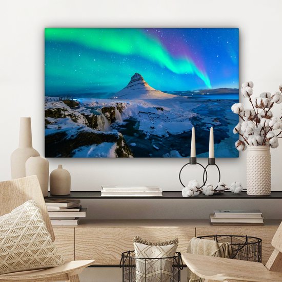Aurores boréales au-dessus de la montagne Kirkjufell en Islande toile 2cm 90x60 cm - Tirage photo sur toile (Décoration murale salon / chambre) / Phénomènes naturels Peintures sur toile