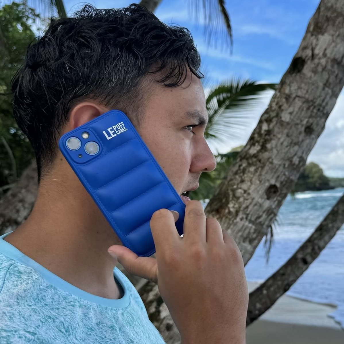 Le Puff Cases – Puffer Case Hoesje in Blauw – Phone Case - Hoesje geschikt voor Apple iPhone 12