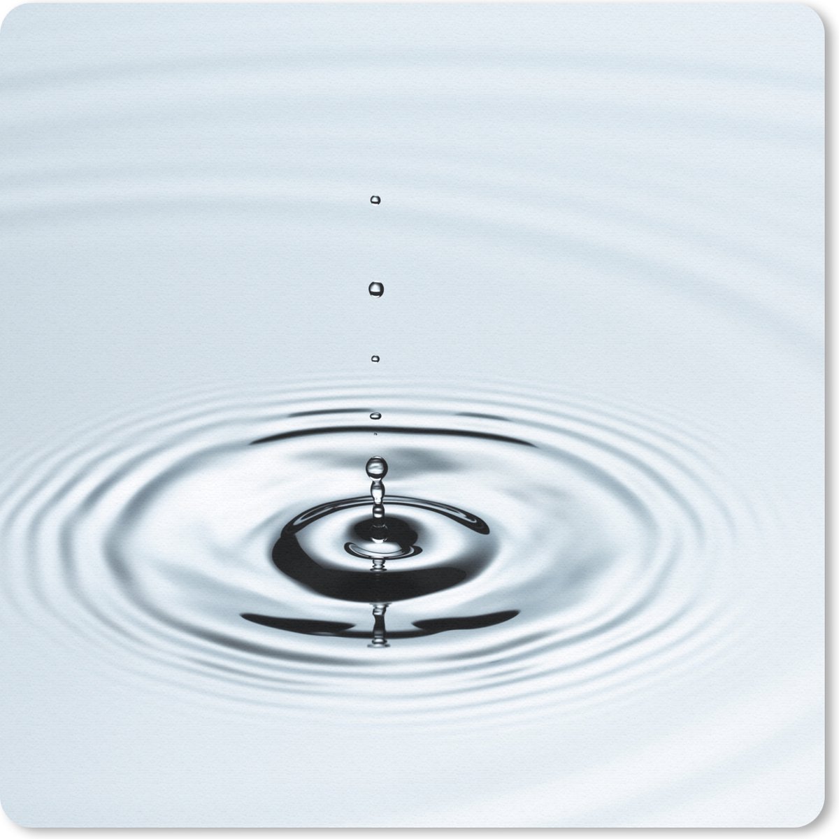Muismat Klein - Druppel water die ringen in lichtblauw water vormt - 20x20 cm