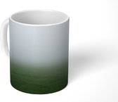 Mok - Een mistige weide - 350 ML - Beker - Uitdeelcadeautjes