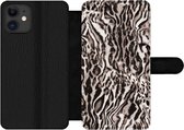 Bookcase Geschikt voor iPhone 12 Pro Max telefoonhoesje - Panterprint - Vormen - Zwart - Bruin - Met vakjes - Wallet case met magneetsluiting