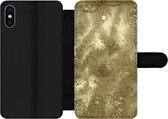 Bookcase Geschikt voor iPhone XS telefoonhoesje - Goud - Glitter - Structuur - Met vakjes - Wallet case met magneetsluiting