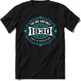 1930 The One And Only | Feest Kado T-Shirt Heren - Dames | Cobalt - Wit | Perfect Verjaardag Cadeau Shirt | Grappige Spreuken - Zinnen - Teksten | Maat 3XL