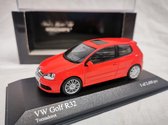 Volkswagen Golf V R32 2005 Rood 1-43 Minichamps Limited 2400 Pieces