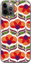 Geschikt voor iPhone 12 Pro hoesje - Retro - Flower Power - Vintage - Kleuren - Siliconen Telefoonhoesje