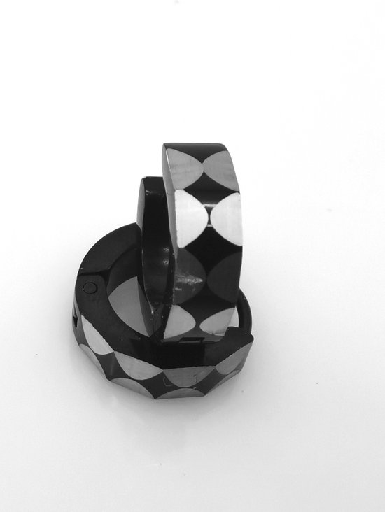 Stalen - Oorbellen - Zwart/Zilverkleurig - Vierkant - hoekig - model. Geschikt voor zowel mannen als vrouwen