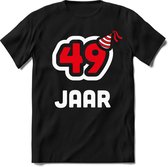 49 Jaar Feest kado T-Shirt Heren / Dames - Perfect Verjaardag Cadeau Shirt - Wit / Rood - Maat 4XL