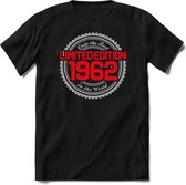 1962 Limited Edition | Feest Kado T-Shirt Heren - Dames | Zilver - Rood | Perfect Verjaardag Cadeau Shirt | Grappige Spreuken - Zinnen - Teksten | Maat L