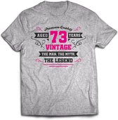 73 Jaar Legend - Feest kado T-Shirt Heren / Dames - Antraciet Grijs / Roze - Perfect Verjaardag Cadeau Shirt - grappige Spreuken, Zinnen en Teksten. Maat S
