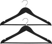Set van 15x stuks luxe houten kledinghangers met rubber coating zwart 45 x 23 cm - Kledingkast hangers/kleerhangers
