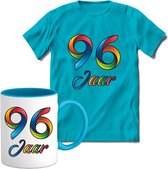96 Jaar Vrolijke Verjaadag T-shirt met mok giftset Blauw | Verjaardag cadeau pakket set | Grappig feest shirt Heren – Dames – Unisex kleding | Koffie en thee mok | Maat S