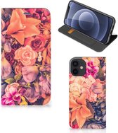 Telefoon Hoesje Cadeau voor Moeder Geschikt voor iPhone 12 Mini Flipcase Bosje Bloemen