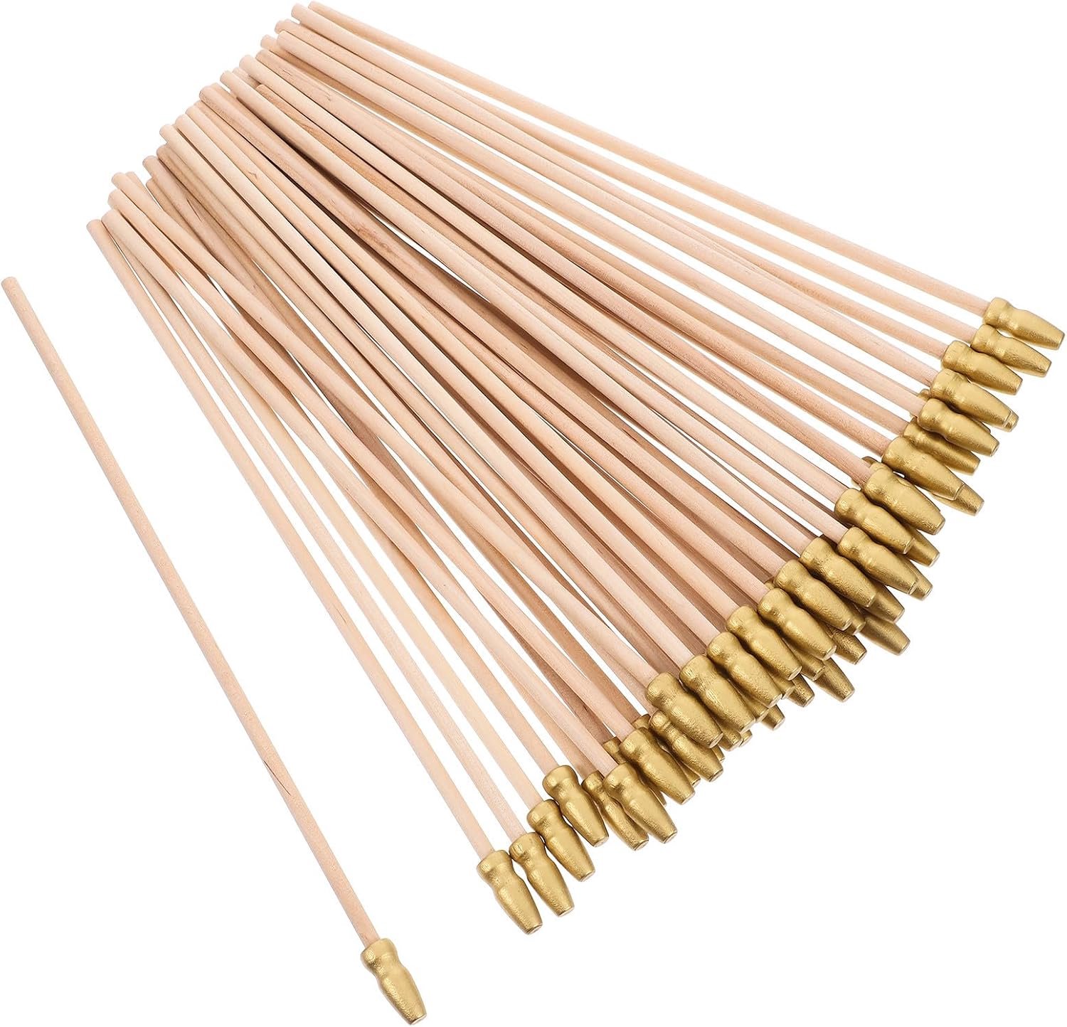 Happyyami 50stuks Mini Houten Vlaggenstokken Met Gouden Caps Handheld Vlaggenpolen Voor Projecten Feesten Evenementdecoraties Stevige Constructie Gebruiksvriendelijk Design
