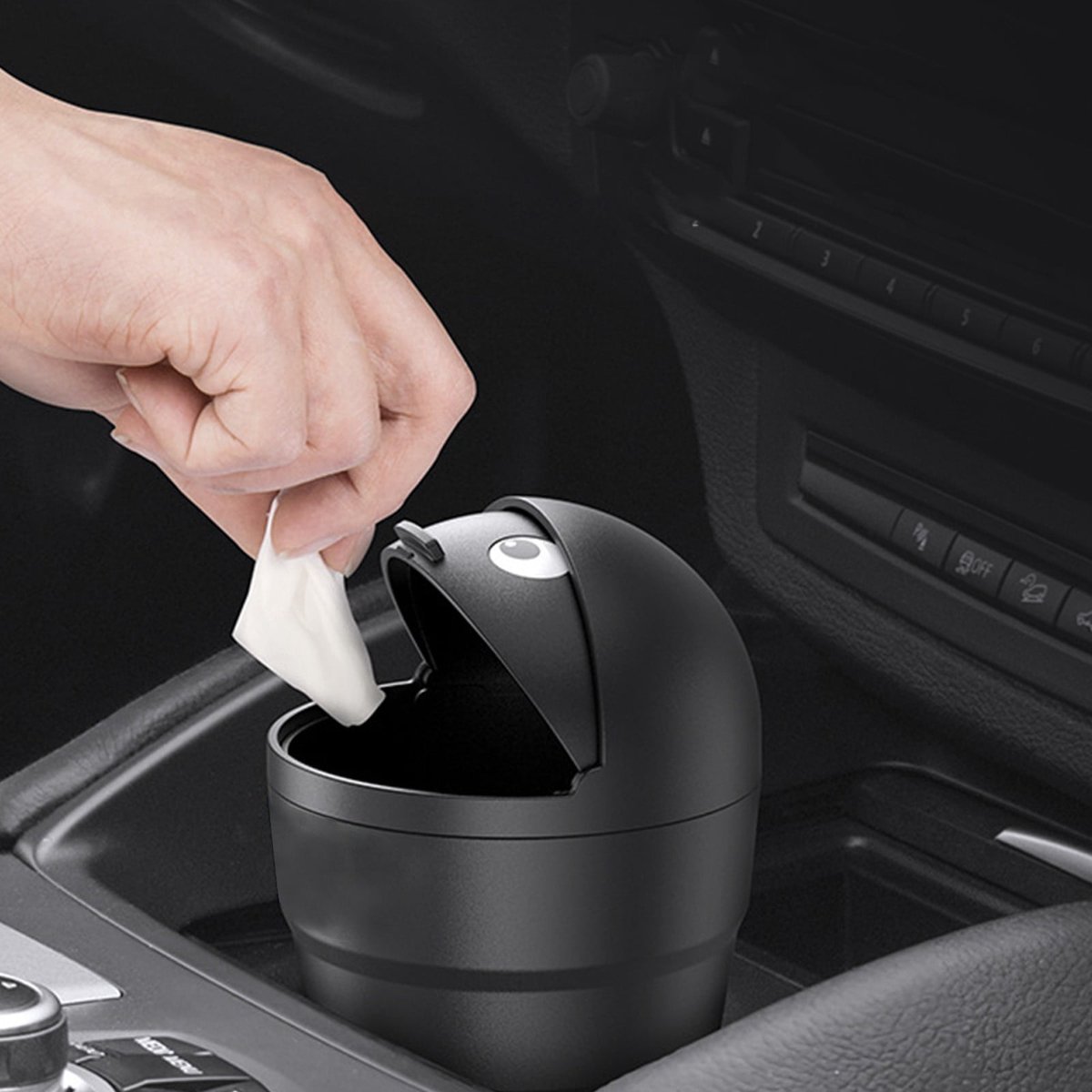 Ulisem - Mini Prullenbak Auto Bekerhouder 520ml - Auto Prullenbak - Compact - Ruimtebesparend - ABS Zwart - Voor Auto Kantoor Thuis - Mini Afvalbakje Met Deksel - Bekerhouder Prullenbak - Auto Toebehoren - Afvalbakje Auto - Prullenbakje Bureau