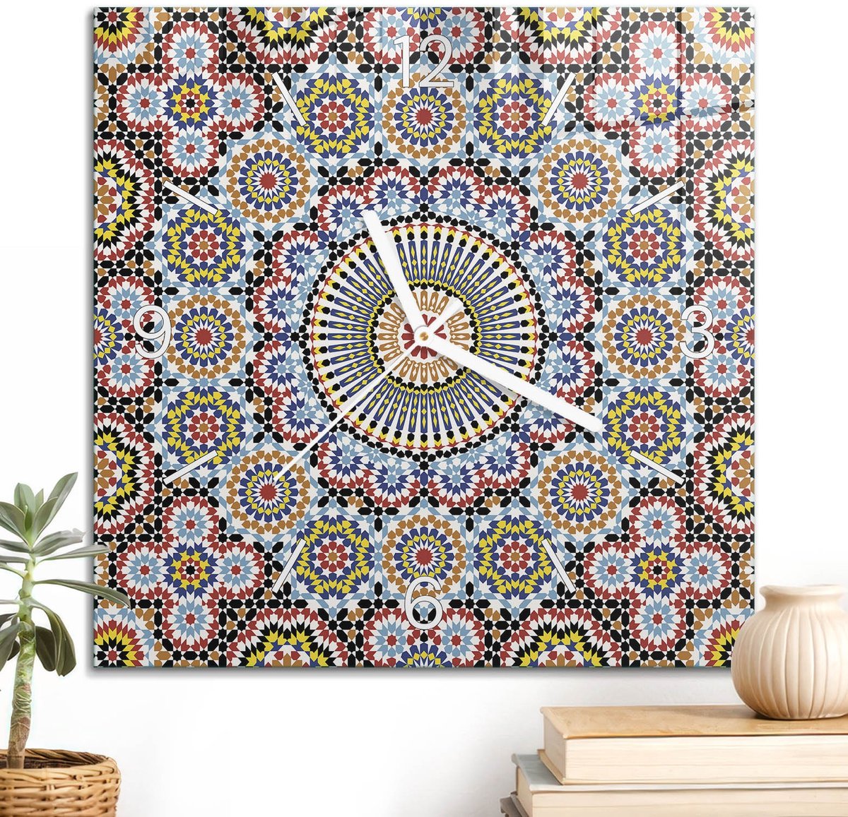 ArtPrintCave Oranje Glazen Klok - 30x30 cm - Wandklok Vierkant - Oosterse Mozaïek Wandklok Keuken - Geometrie Unieke Klok - Witte Klokwijzers