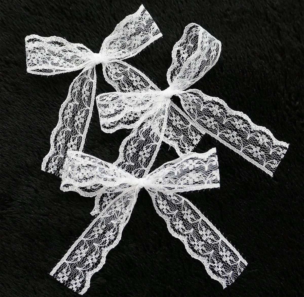 Strikken, decoratieve strikken, kant-en-klare strikken, vintage kanten strikken, geschenkstrikken voor doe-het-zelf bruiloft, decoratie, Kerstmis, feest, verjaardag