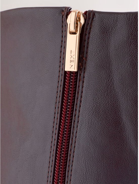 Next - Dames - Forever Comfort® kniehoge laarzen met beugel en spits neus - Rood