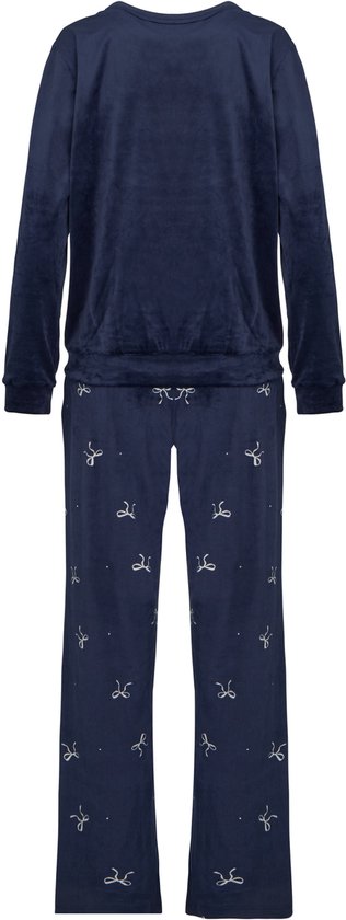 Achterkant van de donkerblauwe pyjamaset van velours met strikje print.