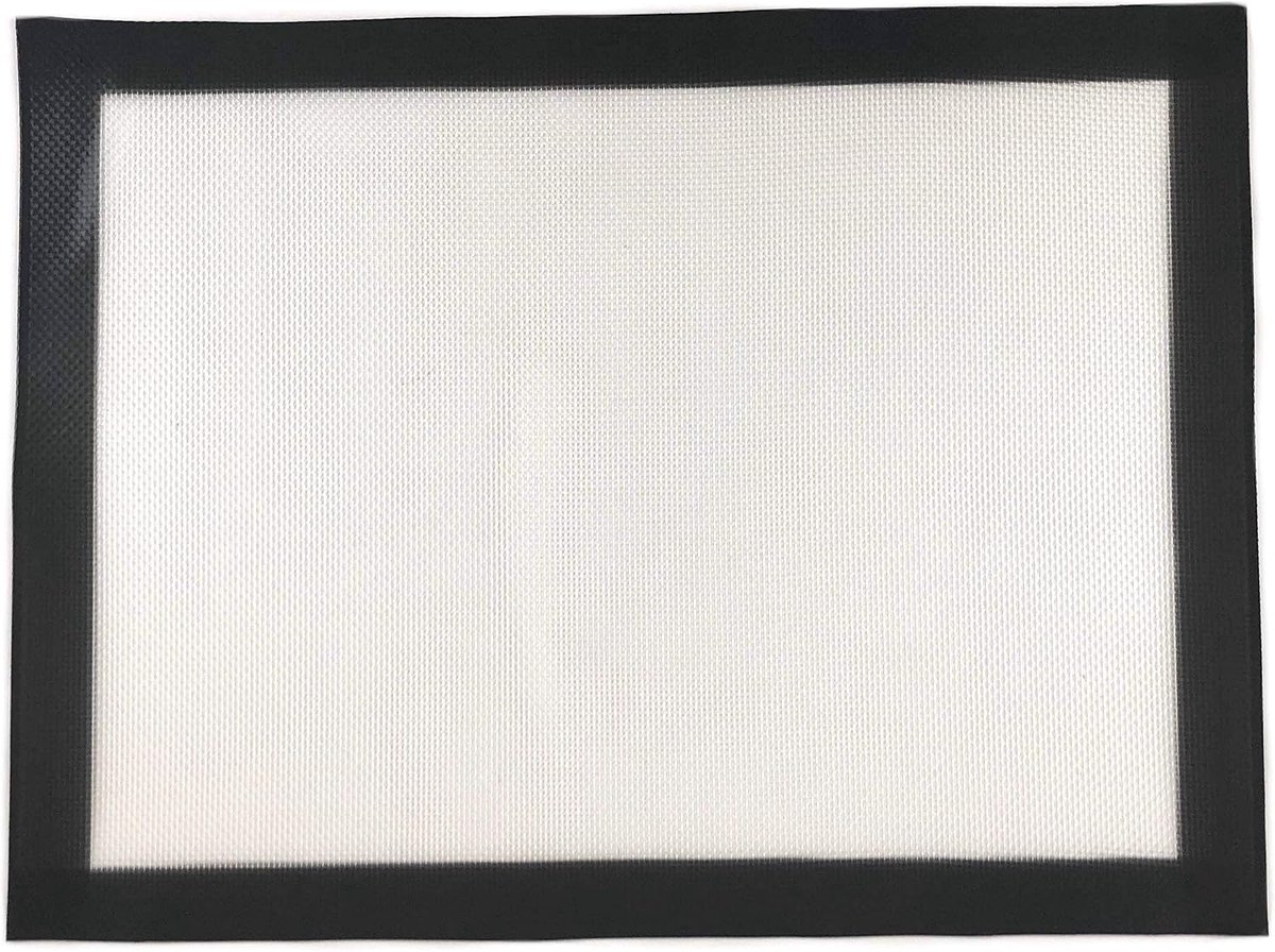 Silicone Baking Mat Non-Slip Baking Mat Silicone Mat Placemats, Size 40 x 30 cm, Semi-Transparent with Colored Edge - ShopVlot