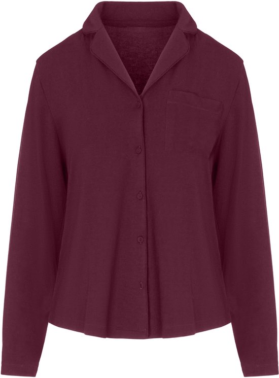 Donkerpaars pyjamashirt met lange mouwen, reverskraag, knoopsluiting en een borstzak.