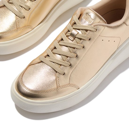 FitFlop metallic beige leren sneakers met veters en een dikke off-white zool.