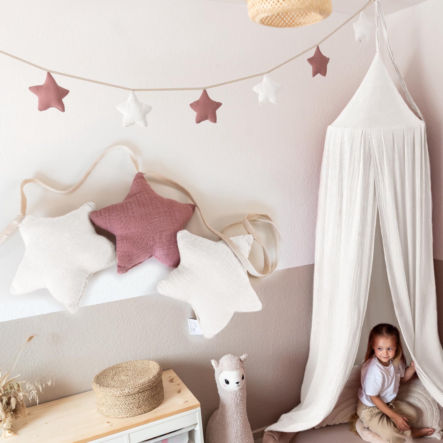 LILIMAUS Sterren slinger kinderkamer - stoffen slinger van mousseline katoen - 300 cm - roze en wit