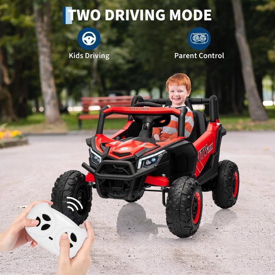 Rode en zwarte kinderquad met een jongen, bestuurd door een afstandsbediening voor ouderlijk toezicht.