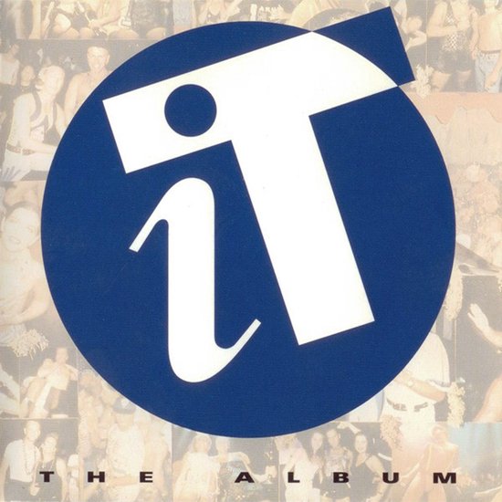 Cd-hoes met een blauwe cirkel en wit 'iT' logo, omringd door een collage van feestfoto's met tekst 'THE ALBUM'.