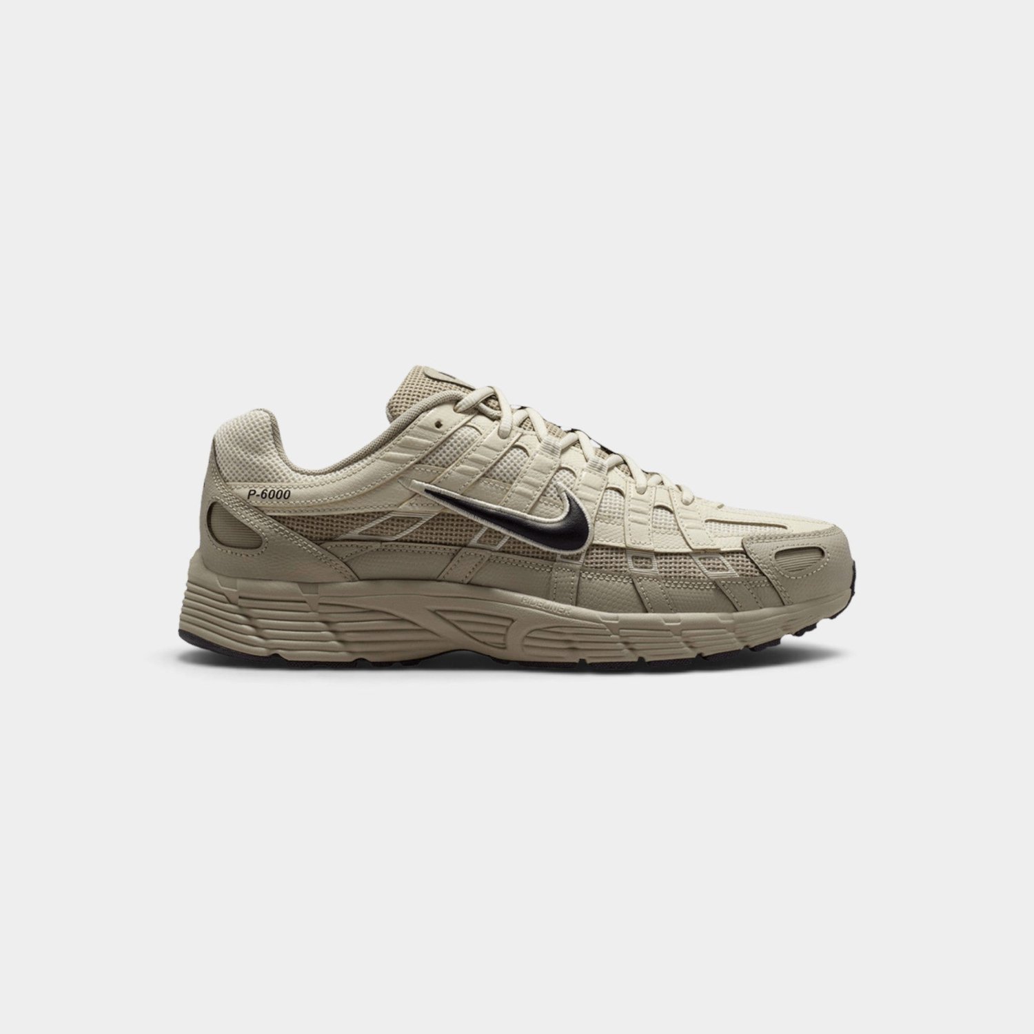 Nike P-6000 Premium ‘Coconut Mild Beach’ Zwart