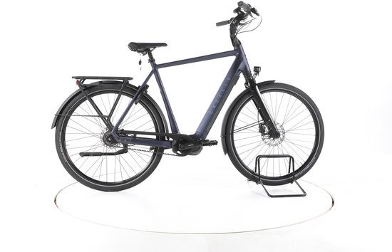Donkerblauwe Gazelle Chamonix C5 HMS e-bike, profiel rechts op witte achtergrond.