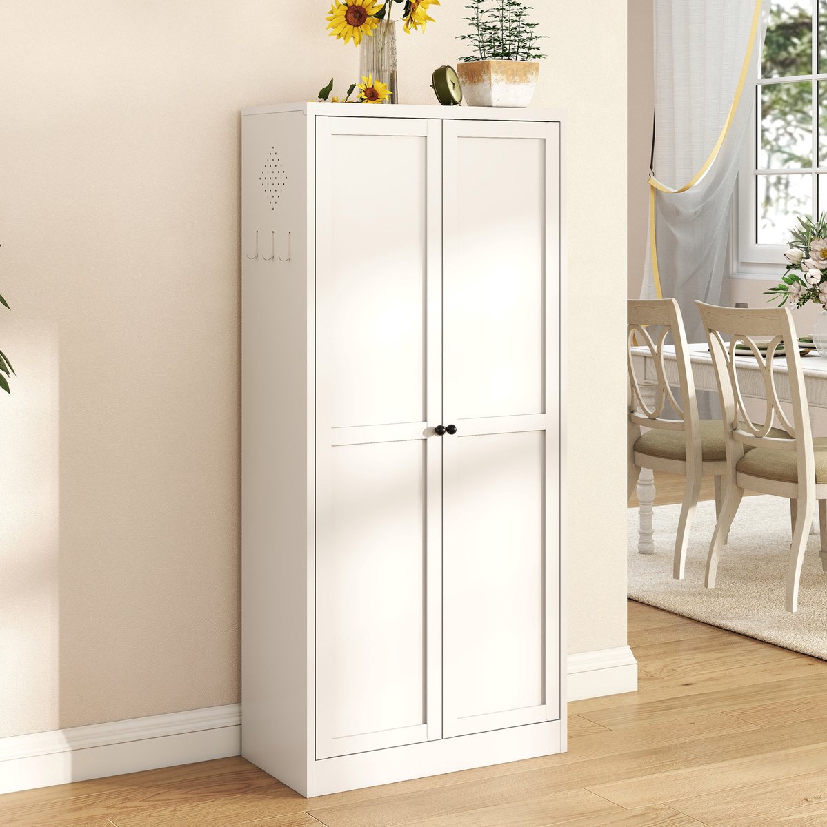 Stijlvolle Keukenkast Met Verstelbare Legplanken En Magnetische Sluiting Voor Keuken En Woonkamer Van Metaal Wit 155 X 70 X 35 Cm