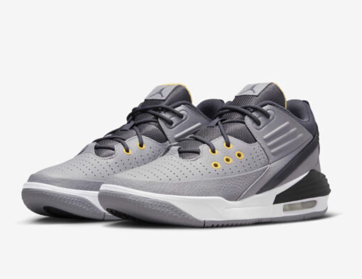 Jordan Max Aura 5 Herenschoenen“ Grijs