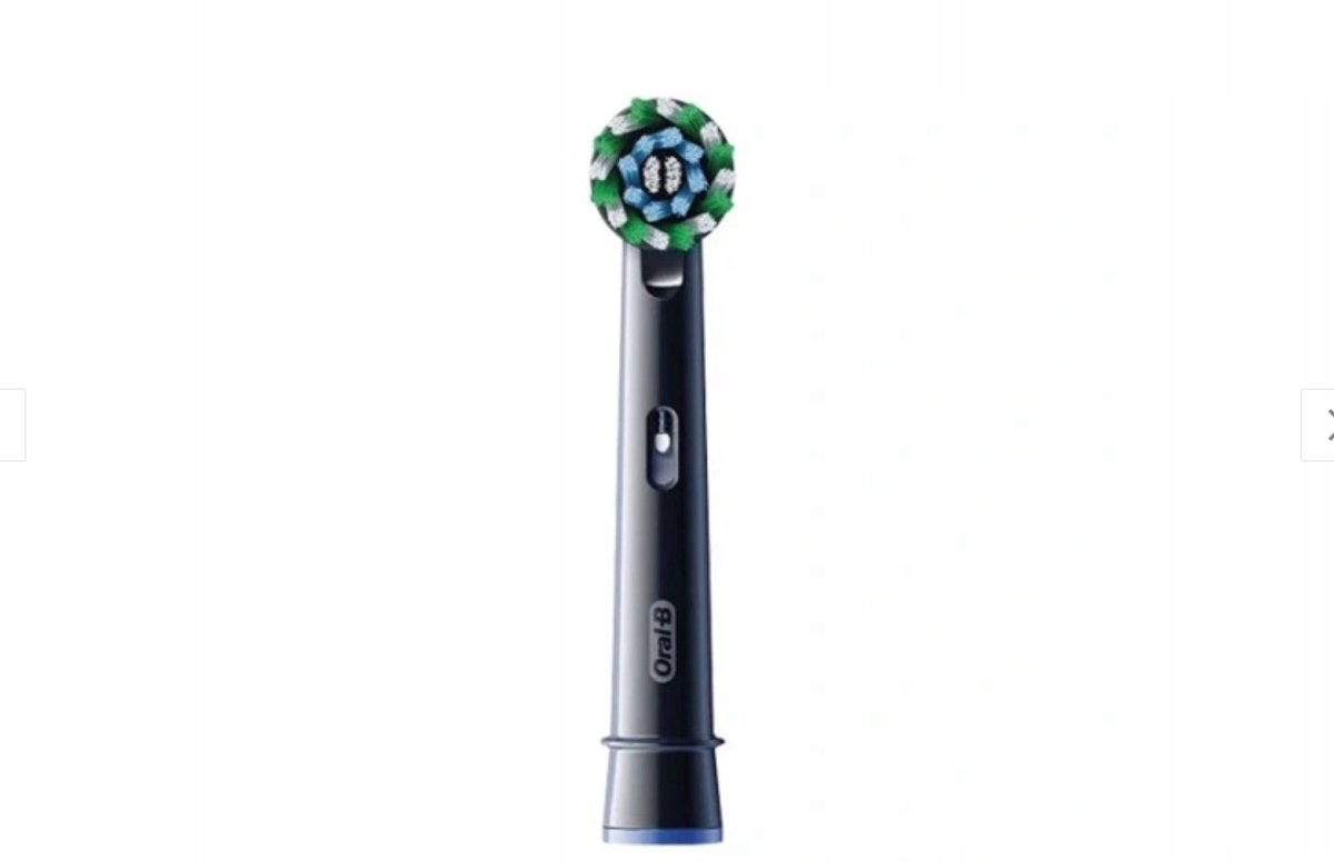 Oral-B Pro Cross Action Opzetborstel - 1 Stuk - Zwart