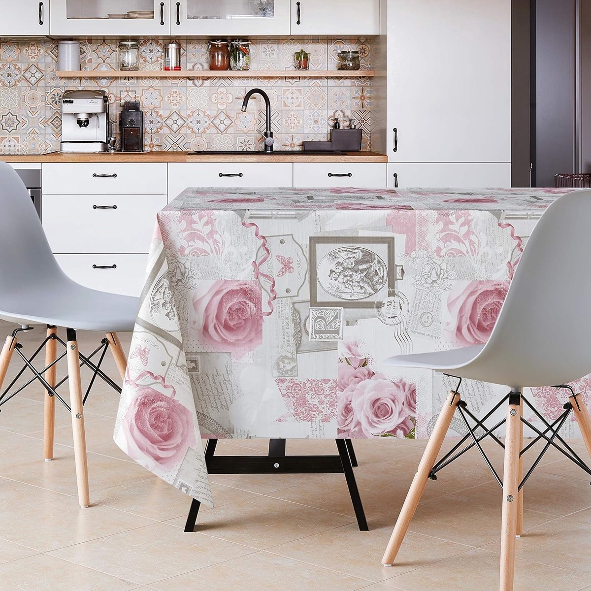 Stunq® Grijs tafelzeil met stoffige roze rozen shabby chic stijl en wit kantpatroon - afveegbaar tafelzeil van PVC, waterafstotend, rechthoekig 200 x 140 cm - tafelkleed - vintage stijl