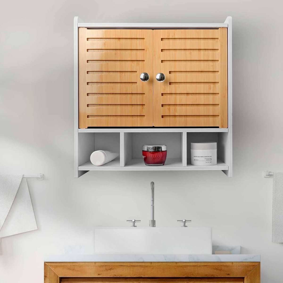 Wandkast Badkamer met Schuifdeuren en Open Vak