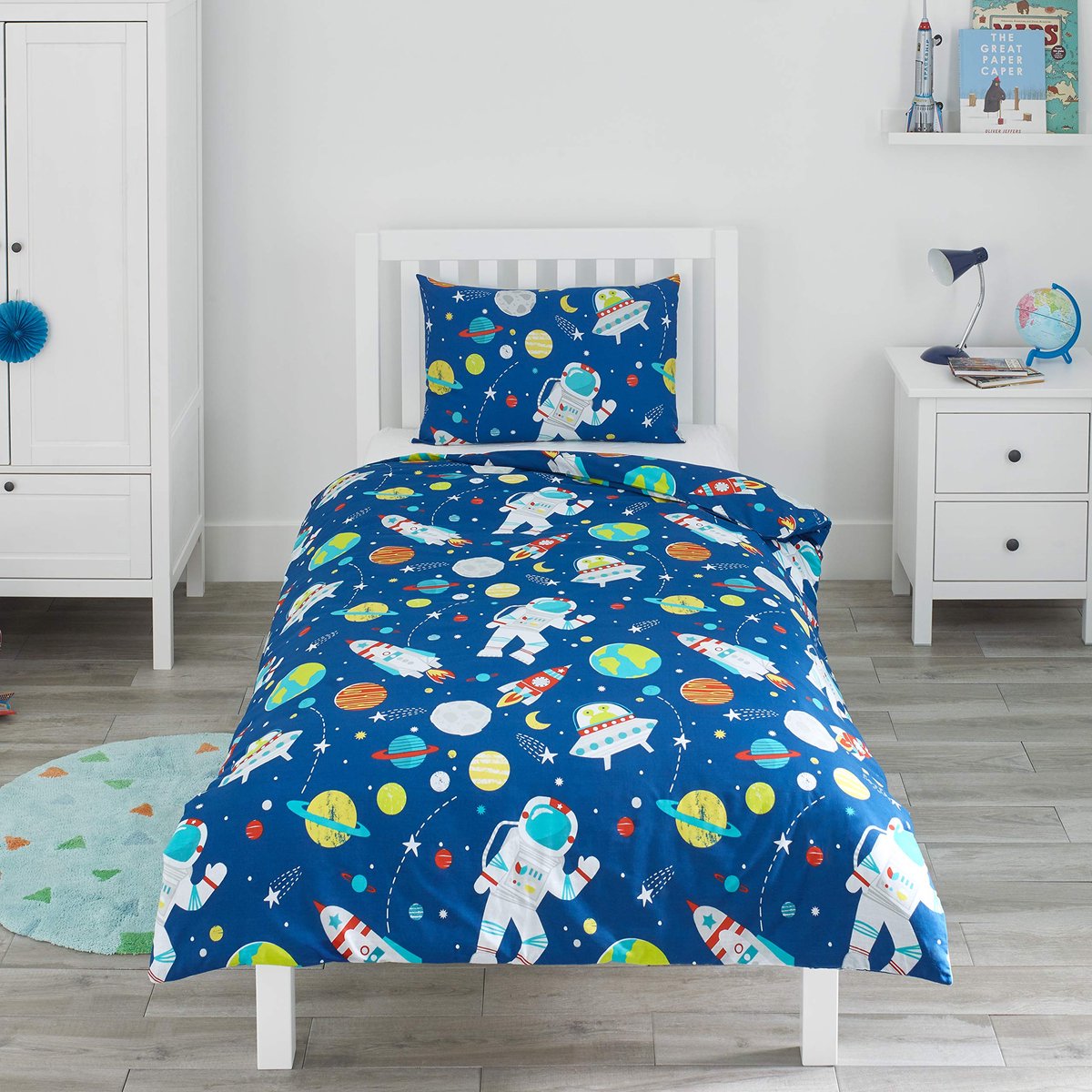 Unyqoos Speels Reversible Kinderbeddengoed Met Ruimte Thema Voor Peuters blauw