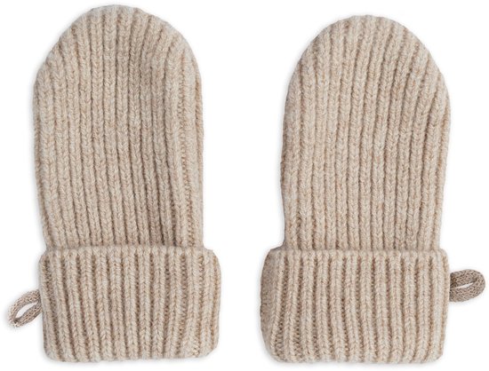Beige gebreide wollen babywanten met ribbelpatroon.