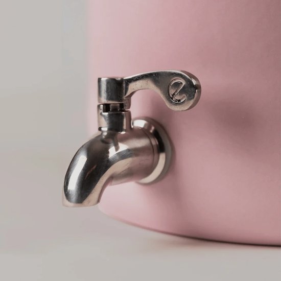 Ecofiltro 5L Baby Pink met gevuld glas gefilterd water
