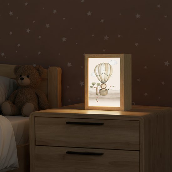 Nachtlampje 15x20 cm - Kinder lampje - Luchtballon - Leeuw - Watercolor - Safari - Dieren - Tafellamp kinderkamer - Slaapkamer lamp - Bedlamp kinderen - Kinderlampje stopcontact - Wandlamp babykamer - Nachtlampjes van OnlyWow — afbeelding 2