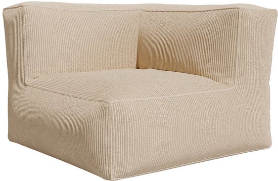 Beige ribfluwelen hoekmodule voor een bank, kubusvormig met verticale ribbels.
