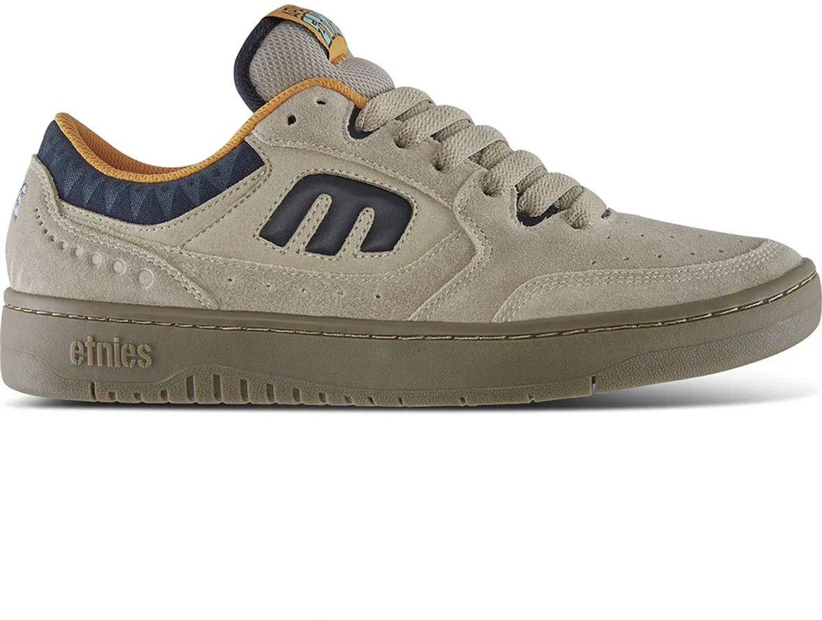 Etnies Loot X Apache Schoenen Man Tan / Gum