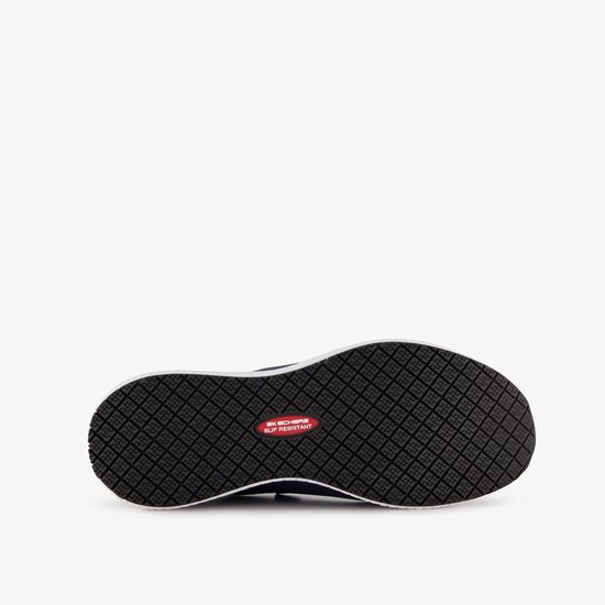 Donkerblauwe instapper, buitenzool met profiel en rood "SKECHERS SLIP RESISTANT" label.