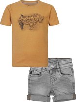 Koko Noko - Kledingset - 2DELIG - Short Jeans grey met omslag - Shirt Ross Apple Cinnamon - Maat 128